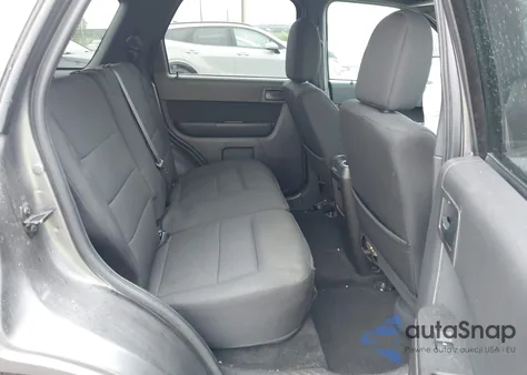 2010 Ford Escape Xlt из США, поврежденный, VIN 1FMCU0D73AKA72210